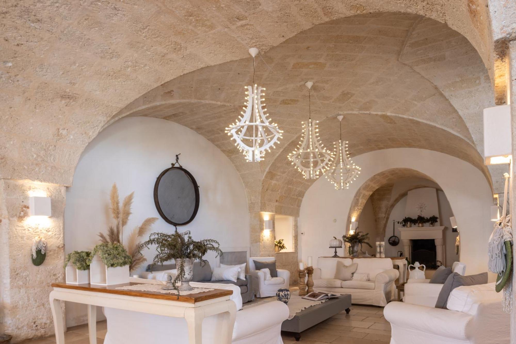 Masseria Eccellenza Pezze Di Greco Extérieur photo